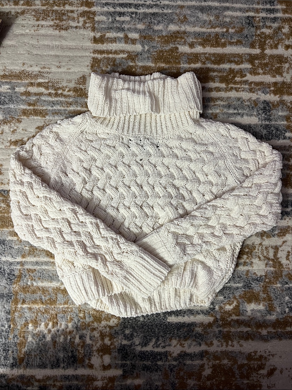 Kendall & Kylie Cozy Cream Cable Knit Turtleneck Sweater - Women